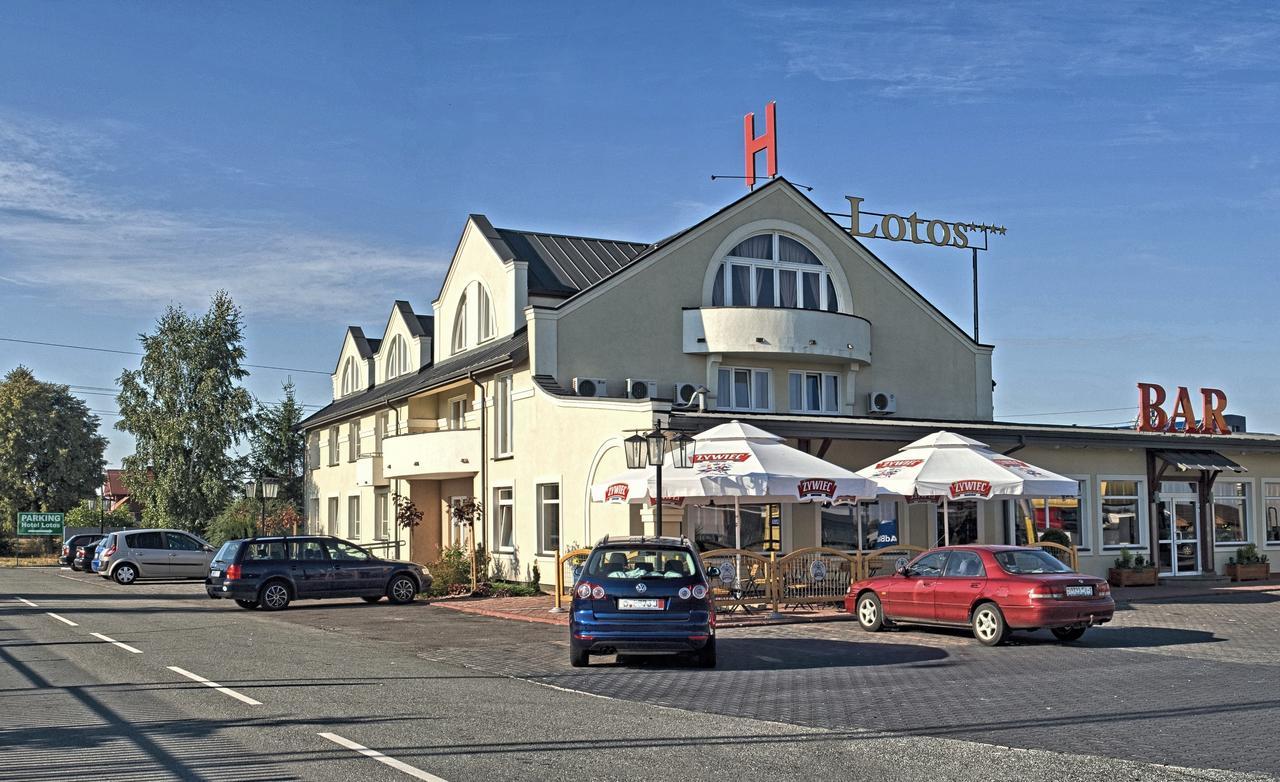 Hotel Lotos Woskrzenice Duze Dış mekan fotoğraf